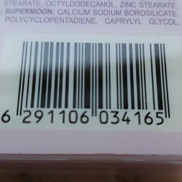 Huda Beauty Eyeshadow Palette - Picture 13 of 13